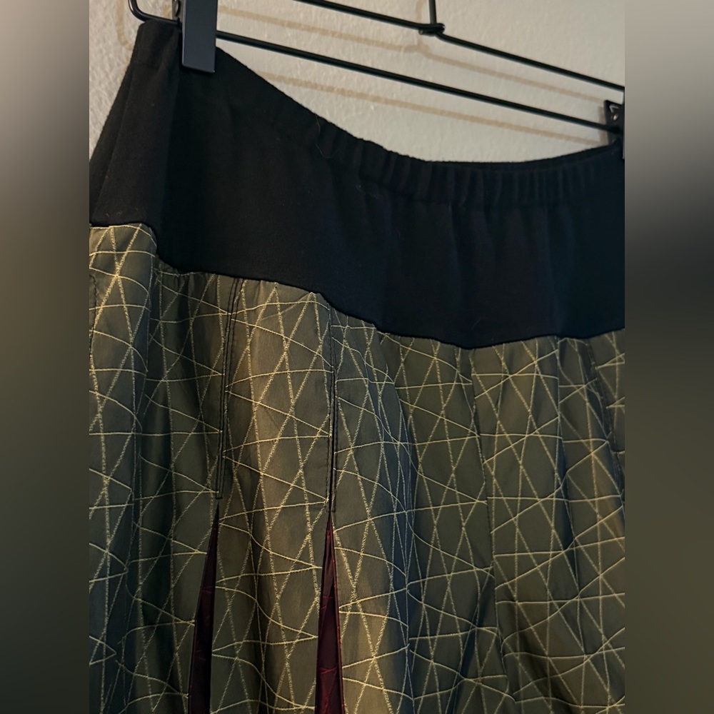 Luukaa Olive Green Quilted Skirt-Pant with Black Waistband - Picture 2 of 8